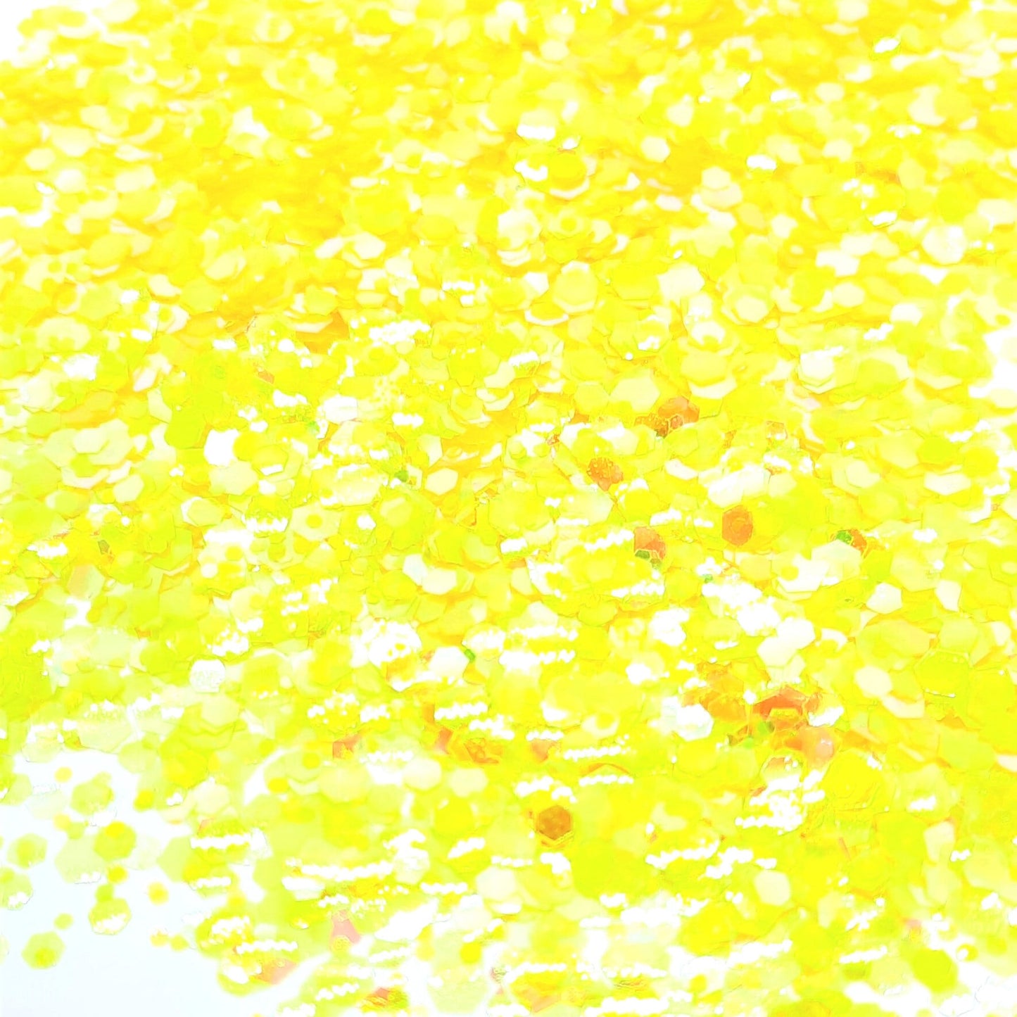 Yellow Brick Road Glitter Mix A really lovely mix of sizes all in bright shiny yellow with hints of ab and silver.